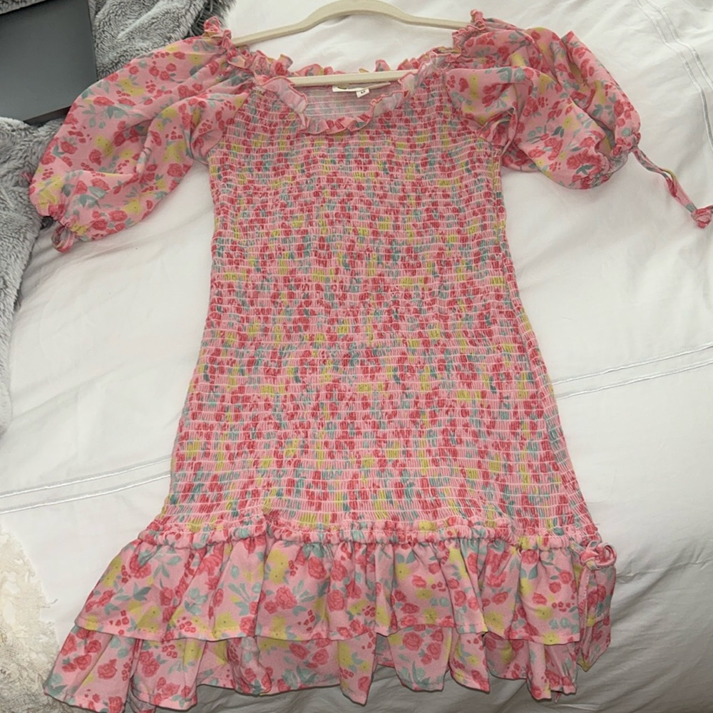 Floral pink dress with ruffles